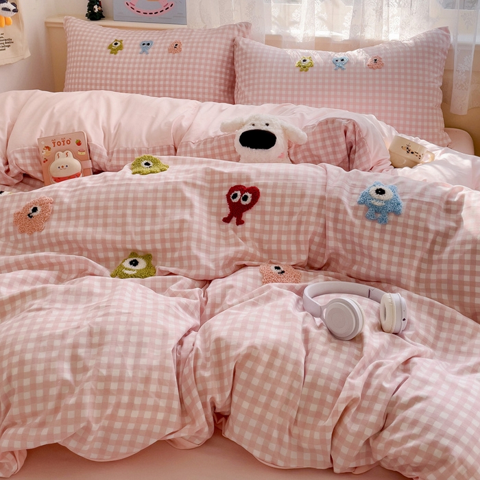 91家纺网 家纺一手货源 找家纺 （总）梦之岛 2025新款多巴胺ins云朵棉小怪兽可爱毛巾绣四件套