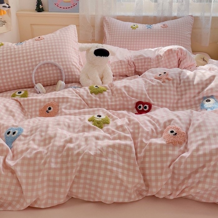 91家纺网 家纺一手货源 找家纺 （总）梦之岛 2025新款多巴胺ins云朵棉小怪兽可爱毛巾绣四件套