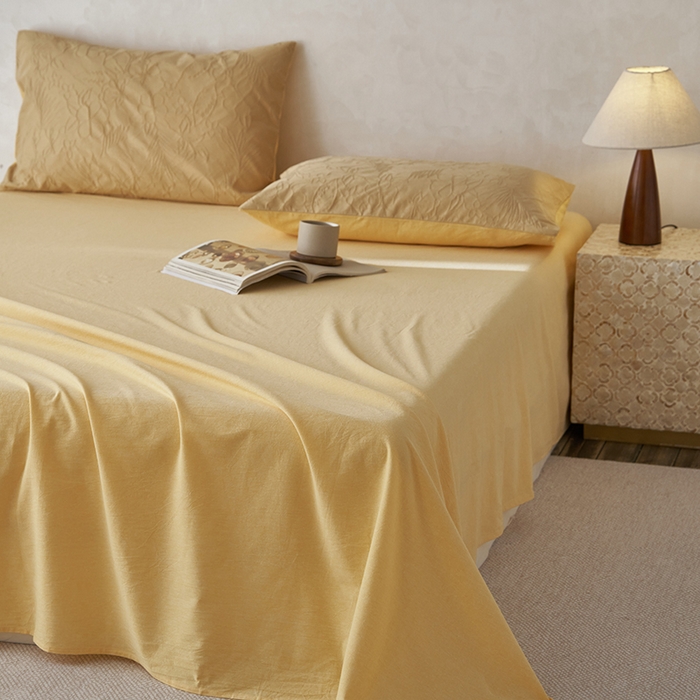 91家纺网 家纺一手货源 找家纺 2025春夏新品色织大提花单品床单 驼黄