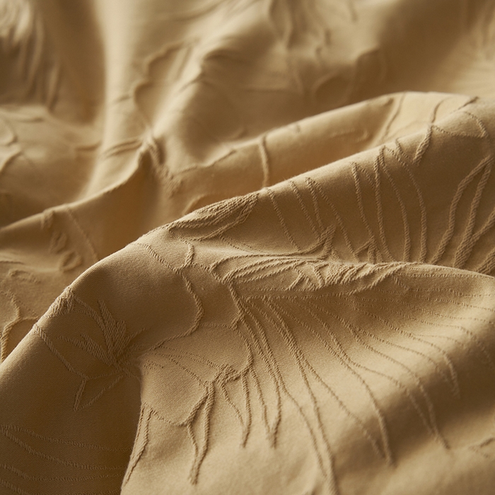 91家纺网 家纺一手货源 找家纺 2025春夏新品染色水洗大提花单品被套 小银勾-驼黄