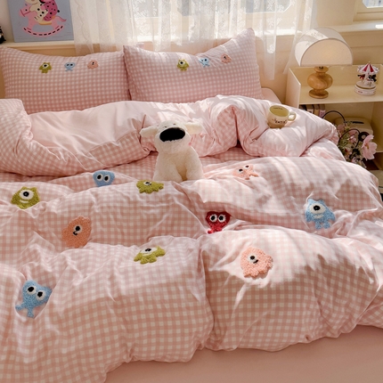 91家纺网 家纺一手货源 找家纺 （总）梦之岛 2025新款多巴胺ins云朵棉小怪兽可爱毛巾绣四件套