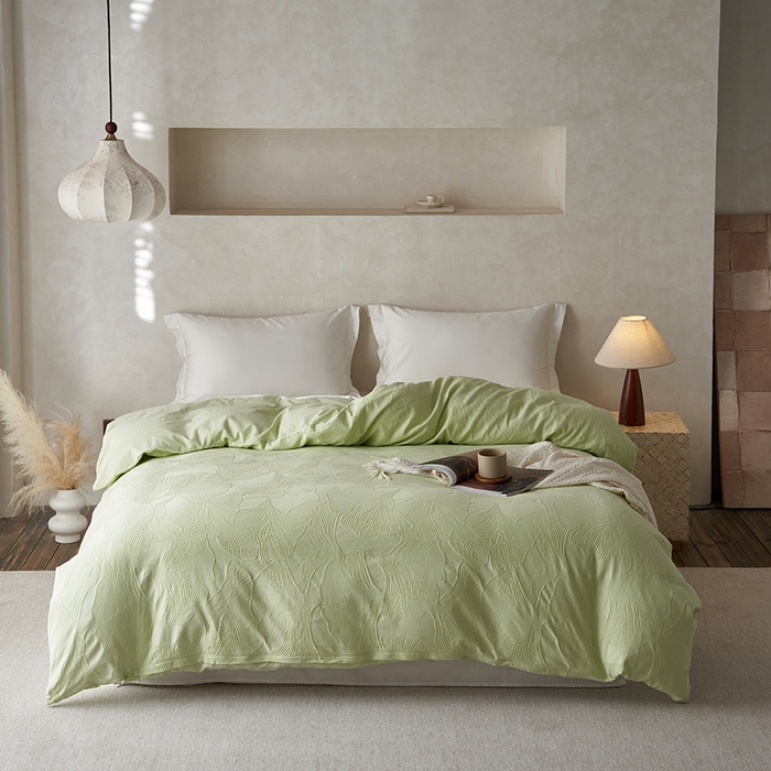 91家纺网 家纺一手货源 找家纺 2025春夏新品染色水洗大提花单品被套 叶语-嫩绿