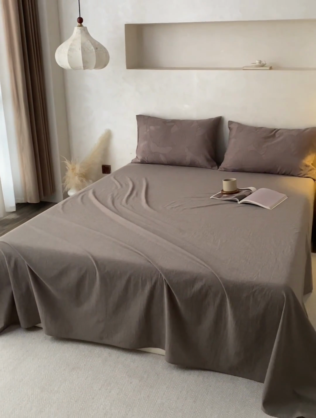 91家纺网 家纺一手货源 找家纺 2025春夏新品色织大提花单品床单 浅灰