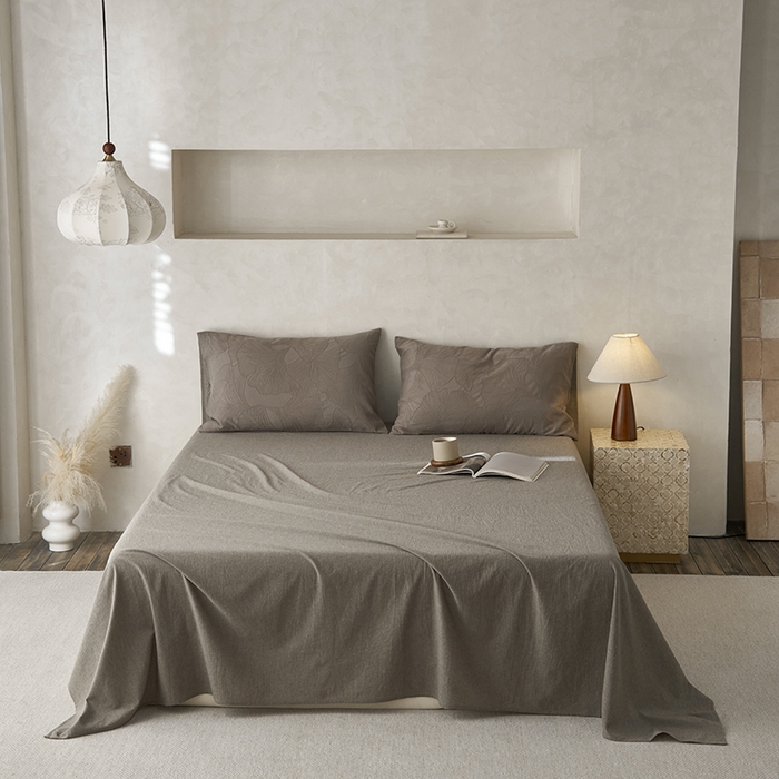 91家纺网 家纺一手货源 找家纺 2025春夏新品色织大提花单品床单 浅灰