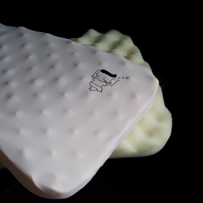 91家纺网 家纺一手货源 找家纺 （总）中胶硅胶 2025新款婴幼儿酒窝枕 硅胶枕