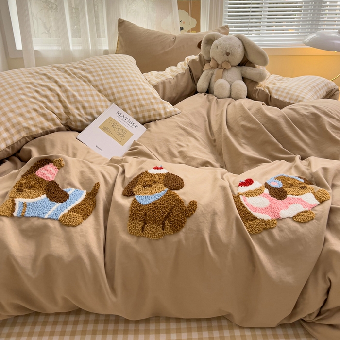 91家纺网 家纺一手货源 找家纺 梦之岛 2025云朵棉ins腊肠狗可爱毛巾绣四件套 格子小狗-驼