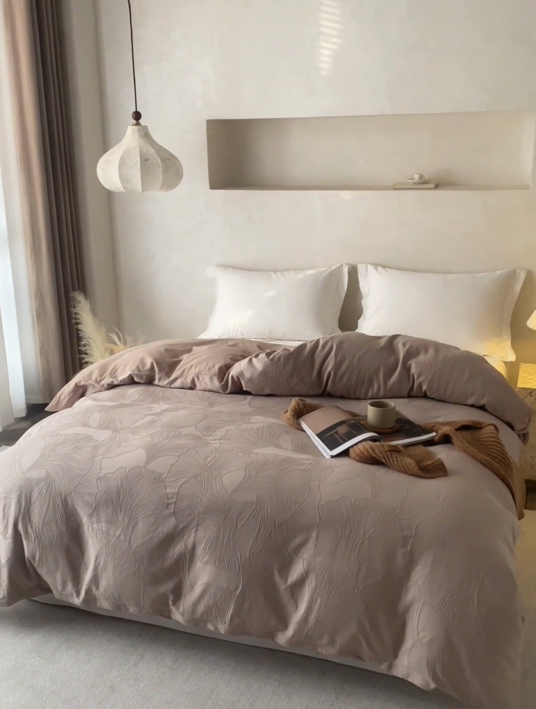 91家纺网 家纺一手货源 找家纺 2025春夏新品染色水洗大提花单品被套 叶语-卡其