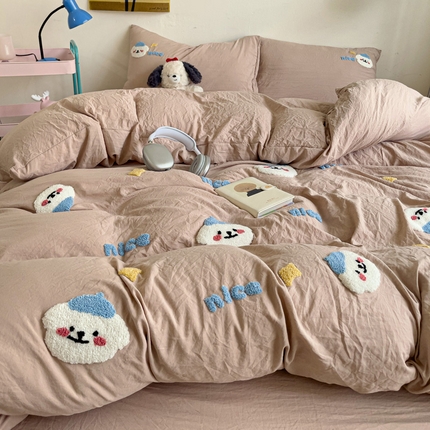 韩巢家纺 2025款超柔水洗棉毛巾绣床上用品四件套-哈哈狗系列二（提供卖家秀 ） 哈哈狗奶咖