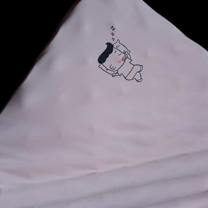 91家纺网 家纺一手货源 找家纺 （总）中胶硅胶 2025新款婴幼儿酒窝枕 硅胶枕