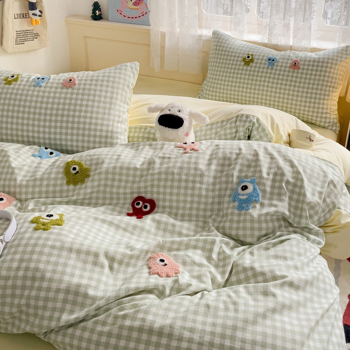 91家纺网 家纺一手货源 找家纺 梦之岛 2025新款多巴胺ins云朵棉小怪兽可爱毛巾绣四件套 格子小怪兽-黄绿