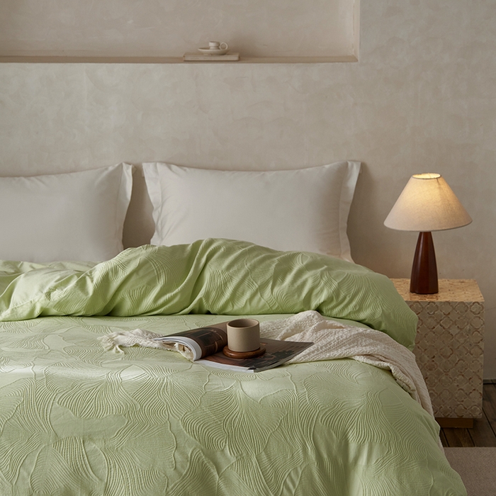 91家纺网 家纺一手货源 找家纺 2025春夏新品染色水洗大提花单品被套 叶语-嫩绿