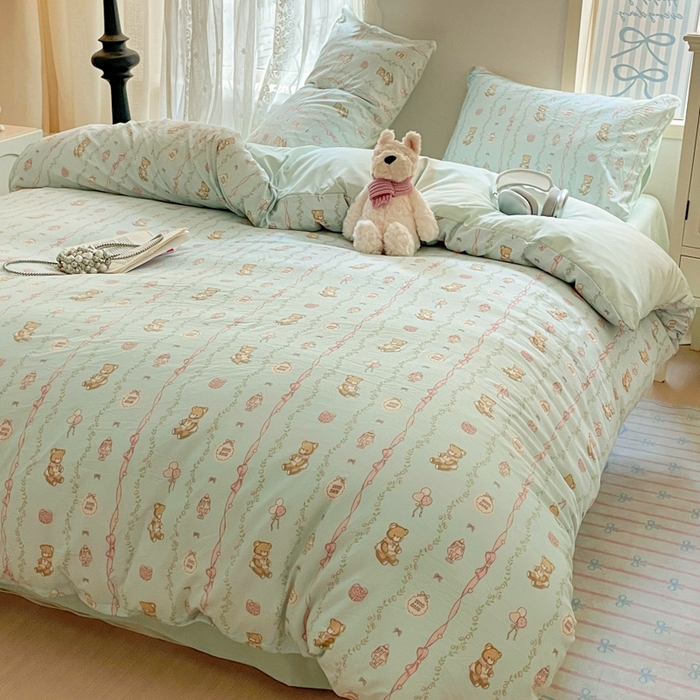 91家纺网 家纺一手货源 找家纺 雨帆家纺 2025新款水洗棉印花四件套 蛋糕熊绿