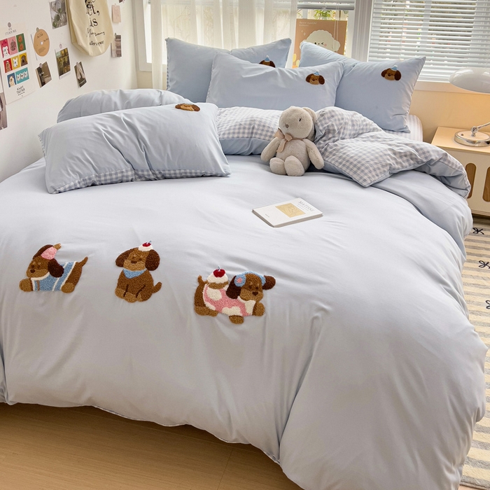 91家纺网 家纺一手货源 找家纺 梦之岛 2025云朵棉ins腊肠狗可爱毛巾绣四件套 格子小狗-蓝