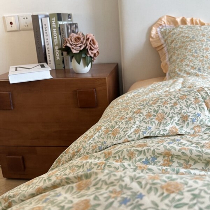 91家纺网 家纺一手货源 找家纺 棉生活家纺 2025新款全棉小清新花边款蕾丝四件套 花晓