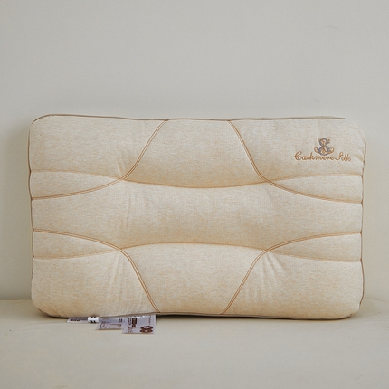 91家纺网 家纺一手货源 找家纺 （总）歌历斯家纺 2025新款羊绒蚕丝枕枕头枕芯,羊绒枕48*74cm/只