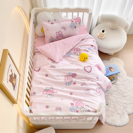 91家纺网 家纺一手货源 找家纺 （总）芭伯妮 2025新款全棉AB版幼儿园三件套宝宝午睡被子六件套儿童被套多件套