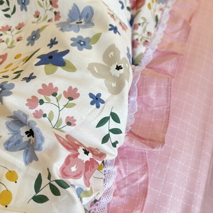 91家纺网 家纺一手货源 找家纺 棉生活家纺 2025新款全棉小清新花边款蕾丝四件套 春日田田