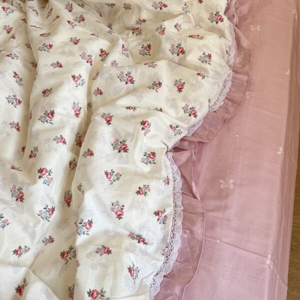 91家纺网 家纺一手货源 找家纺 棉生活家纺 2025新款全棉小清新花边款蕾丝四件套 夏日之约　粉