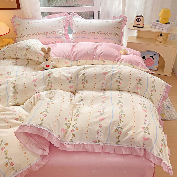 91家纺网 家纺一手货源 找家纺 棉生活家纺 2025新款全棉小清新花边款蕾丝四件套 花野兔