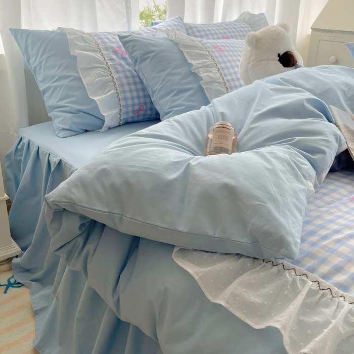 91家纺网 家纺一手货源 找家纺 瑞莱 2025冬季新款13372舞动花边全棉四件套系列 蓝格蝴蝶结