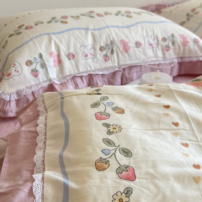 91家纺网 家纺一手货源 找家纺 棉生活家纺 2025新款全棉小清新花边款蕾丝四件套 花野兔