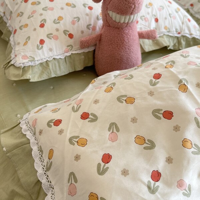 91家纺网 家纺一手货源 找家纺 棉生活家纺 2025新款全棉小清新花边款蕾丝四件套 郁金香