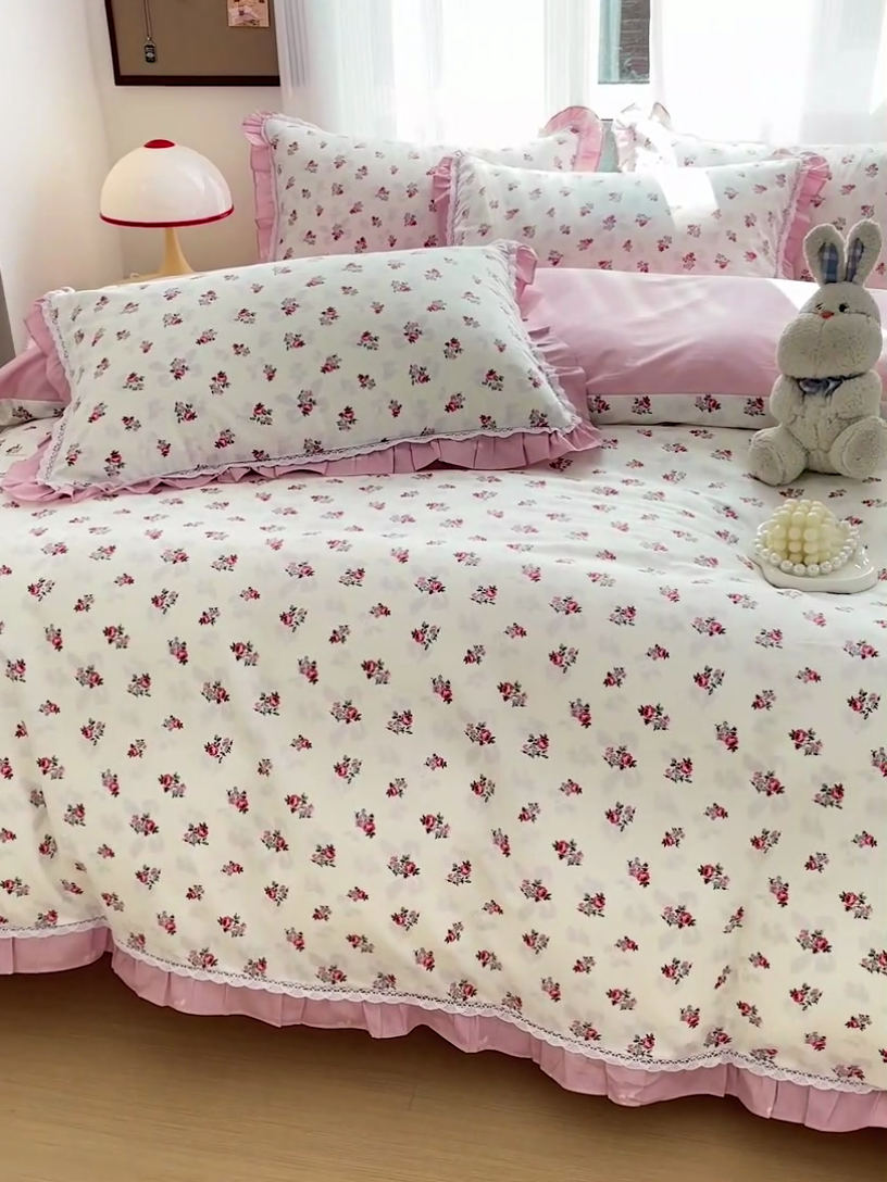 91家纺网 家纺一手货源 找家纺 棉生活家纺 2025新款全棉小清新花边款蕾丝四件套 夏日之约　粉