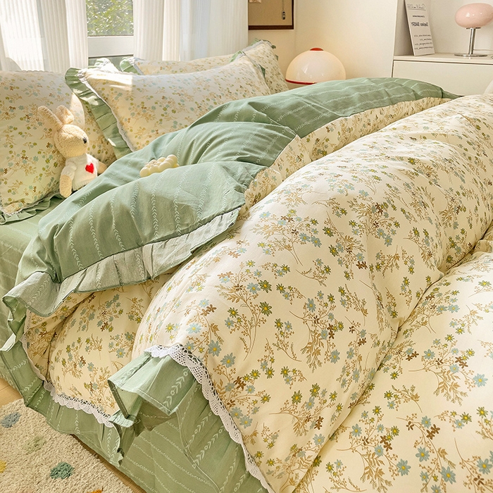 91家纺网 家纺一手货源 找家纺 棉生活家纺 2025新款全棉小清新花边款蕾丝四件套 游花间