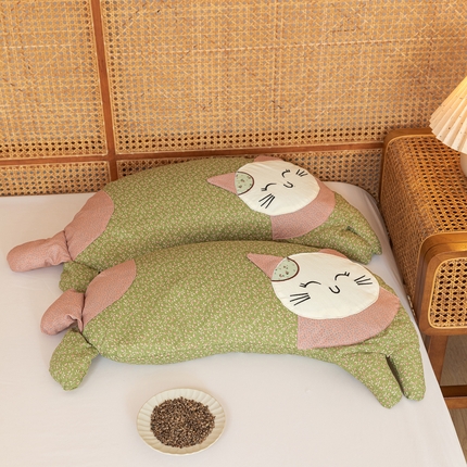 91家纺网 家纺一手货源 找家纺 2025可爱猫全棉儿童成人荞麦枕卡通枕芯可拆卸款30*65 绿猫咪