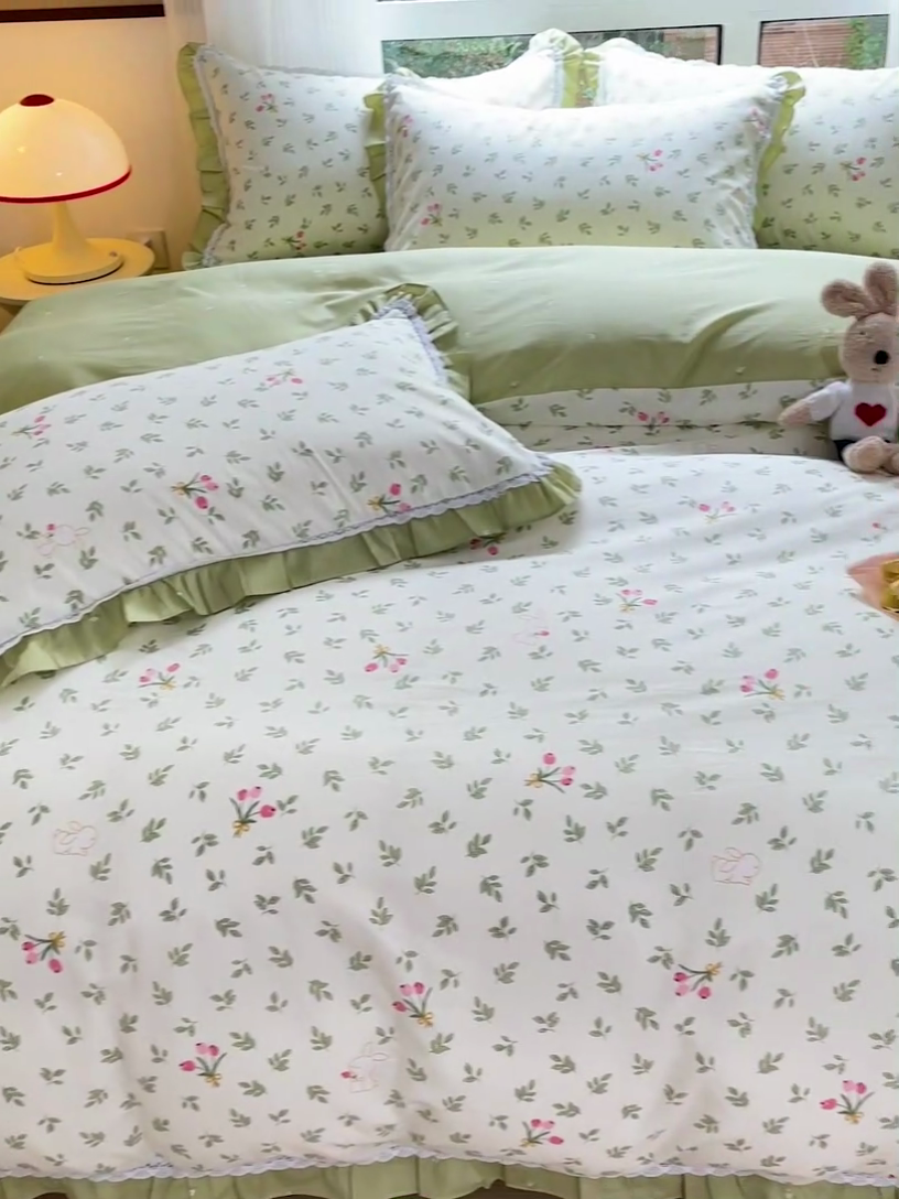 91家纺网 家纺一手货源 找家纺 棉生活家纺 2025新款全棉小清新花边款蕾丝四件套 果香