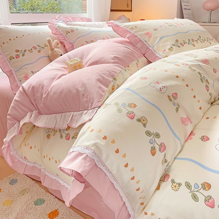 91家纺网 家纺一手货源 找家纺 棉生活家纺 2025新款全棉小清新花边款蕾丝四件套 花野兔