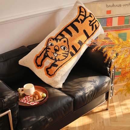 91家纺网 家纺一手货源 找家纺 （总）2025新款半边绒抱枕-沃虎最低零售价：抱枕（含芯）128元