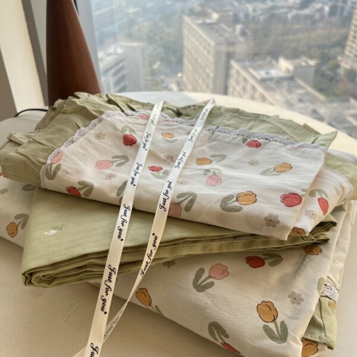 91家纺网 家纺一手货源 找家纺 棉生活家纺 2025新款全棉小清新花边款蕾丝四件套 郁金香