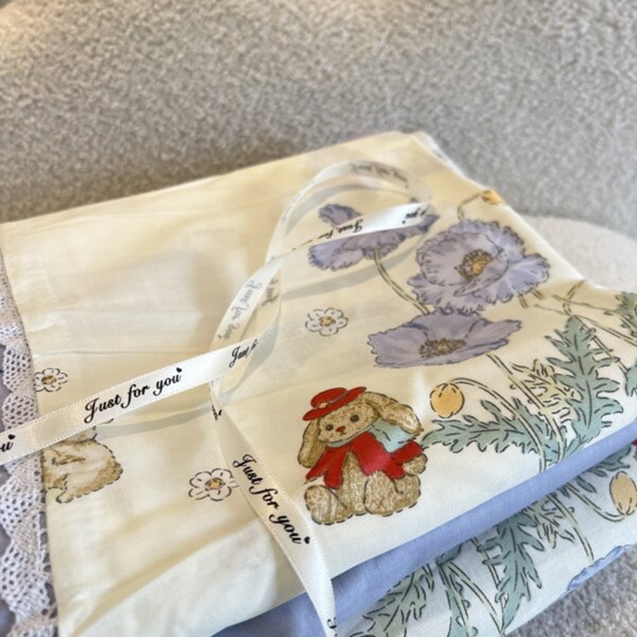 91家纺网 家纺一手货源 找家纺 棉生活家纺 2025新款全棉小清新花边款蕾丝四件套 丽丝兔