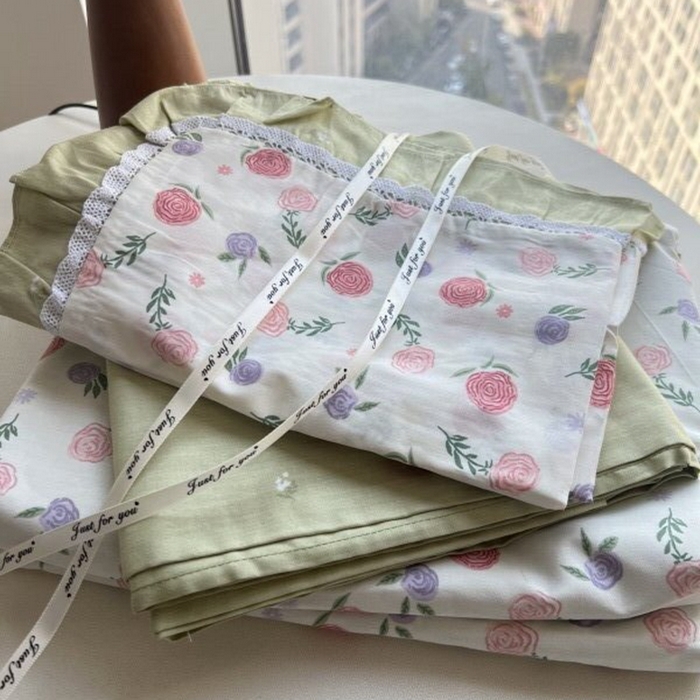 91家纺网 家纺一手货源 找家纺 棉生活家纺 2025新款全棉小清新花边款蕾丝四件套 一见倾心