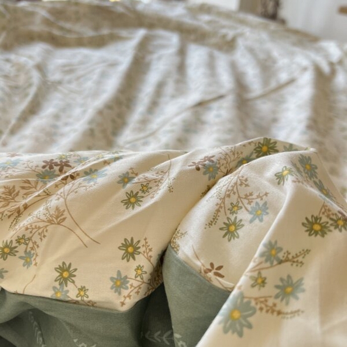 91家纺网 家纺一手货源 找家纺 棉生活家纺 2025新款全棉小清新花边款蕾丝四件套 游花间