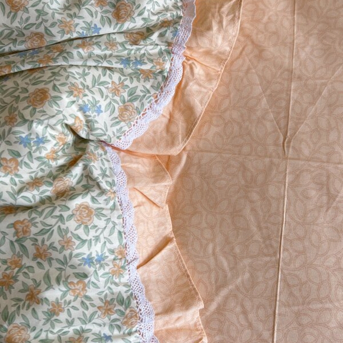 91家纺网 家纺一手货源 找家纺 棉生活家纺 2025新款全棉小清新花边款蕾丝四件套 花晓