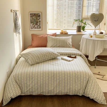 91家纺网 家纺一手货源 找家纺 尺素 2025新款纯棉ins风碎花四件套-系列一 梦悠悠