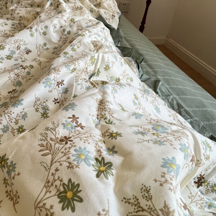 91家纺网 家纺一手货源 找家纺 棉生活家纺 2025新款全棉小清新花边款蕾丝四件套 游花间