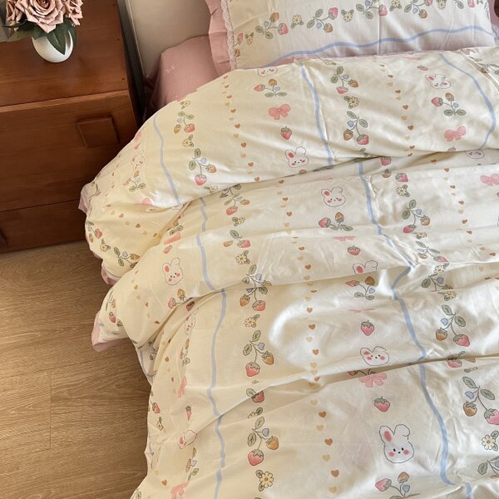 91家纺网 家纺一手货源 找家纺 棉生活家纺 2025新款全棉小清新花边款蕾丝四件套 花野兔