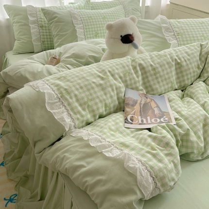 91家纺网 家纺一手货源 找家纺 （总）瑞莱 2025冬季新款13372舞动花边全棉四件套系列