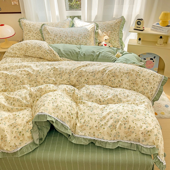 91家纺网 家纺一手货源 找家纺 棉生活家纺 2025新款全棉小清新花边款蕾丝四件套 游花间