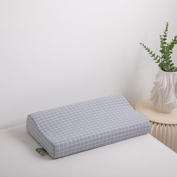 91家纺网 家纺一手货源 找家纺 2025新款全棉色织水洗零压记忆棉枕芯单人学生枕头 蓝小格