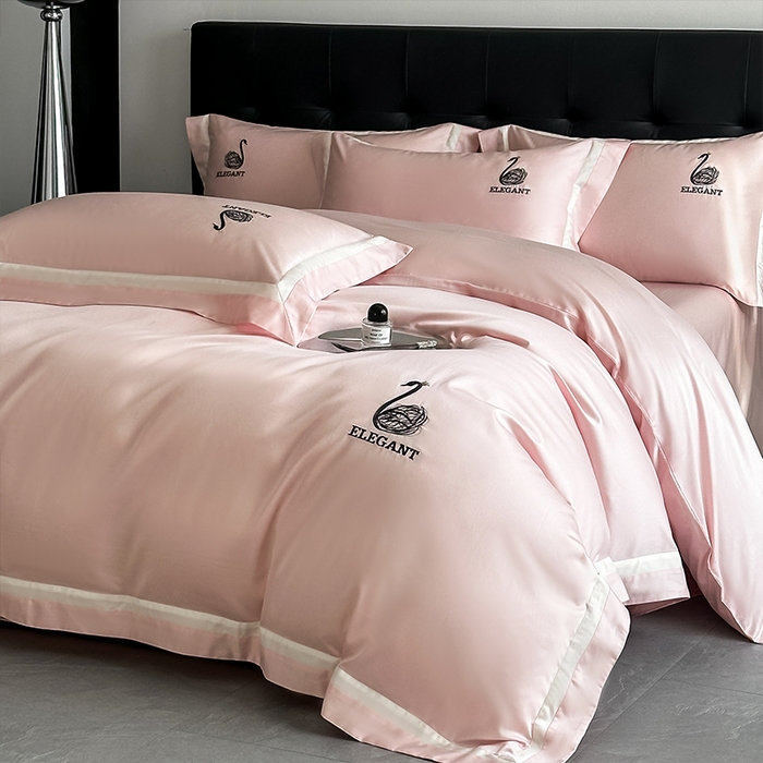 91家纺网 家纺一手货源 找家纺 618家纺 2025新款A类60S100支全棉纯棉四件套-天鹅之舞 天鹅之舞-淡粉