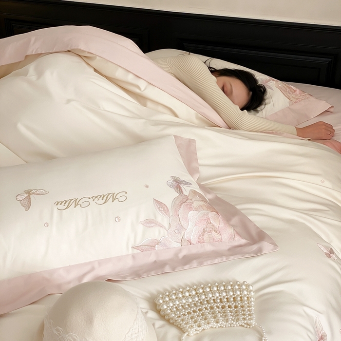 91家纺网 家纺一手货源 找家纺 2025新款100支全棉四件套-绮梦风格二 白色