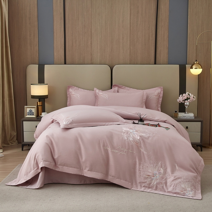 91家纺网 家纺一手货源 找家纺 雲归梦 2025新款全棉加厚磨毛绣花宽边工艺四件套-叶语情深 叶语情深-浅紫