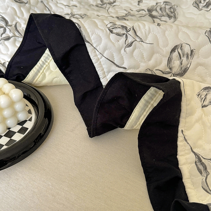 91家纺网 家纺一手货源 找家纺 美梦家纺 2025新款法式赫本风水洗棉床盖四件套系列 赫本风·玫瑰花园