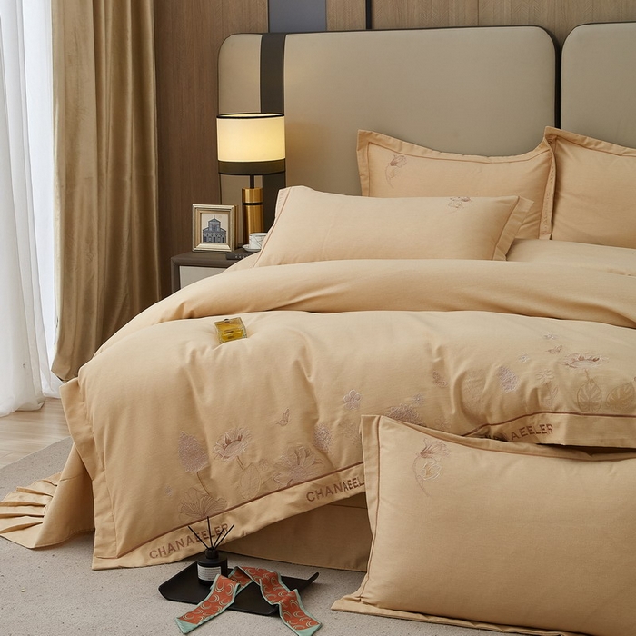 91家纺网 家纺一手货源 找家纺 雲归梦 2025新款全棉加厚磨毛绣花宽边工艺四件套-南法凤情 南法凤情-棕