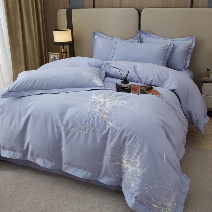 91家纺网 家纺一手货源 找家纺 雲归梦 2025新款全棉加厚磨毛绣花宽边工艺四件套-叶语情深 叶语情深-浅蓝