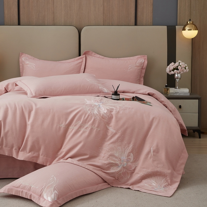 91家纺网 家纺一手货源 找家纺 雲归梦 2025新款全棉加厚磨毛绣花宽边工艺四件套-叶语情深 叶语情深-浅粉